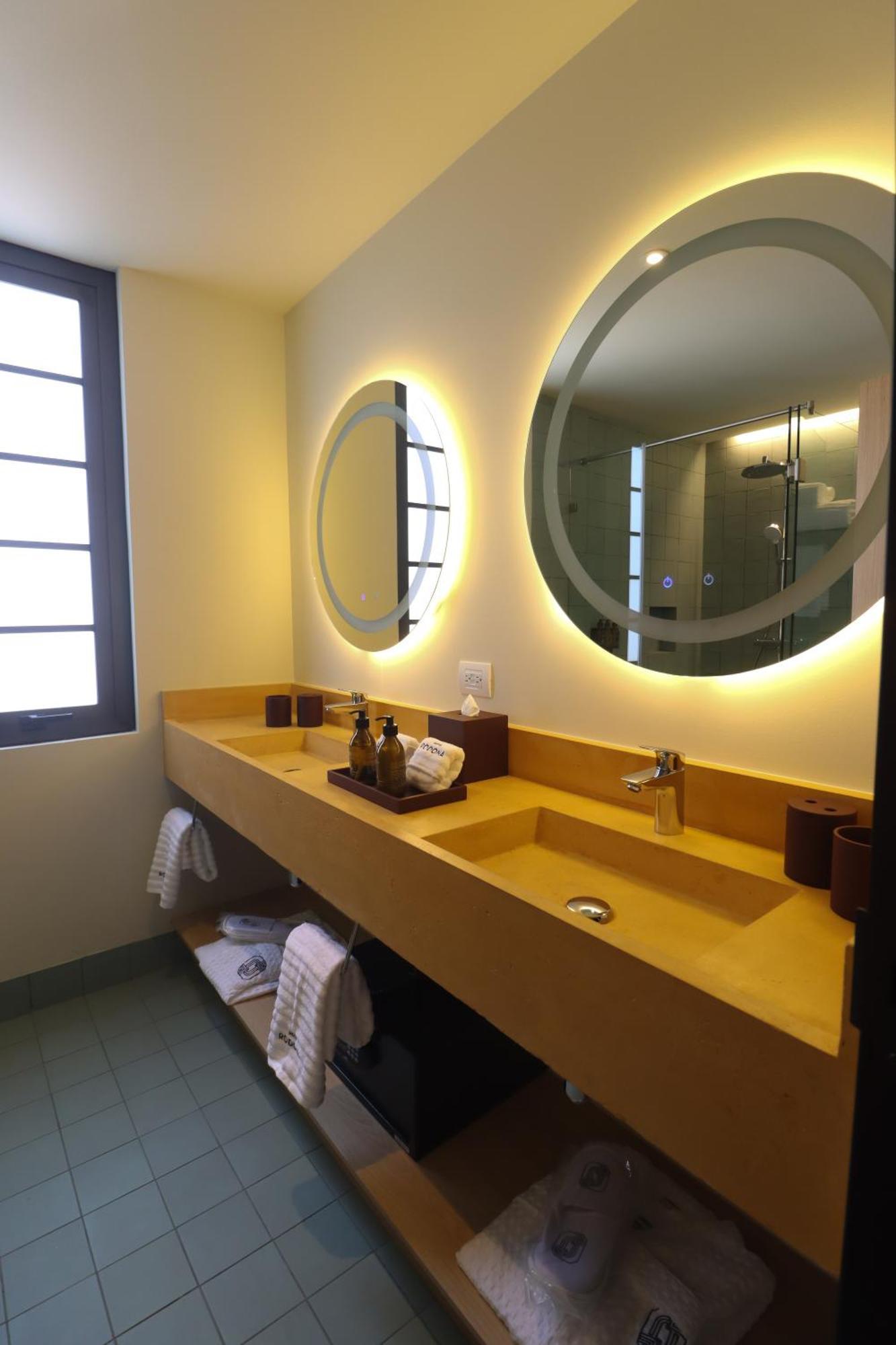 Rodona Hotel Kota Meksiko Bagian luar foto